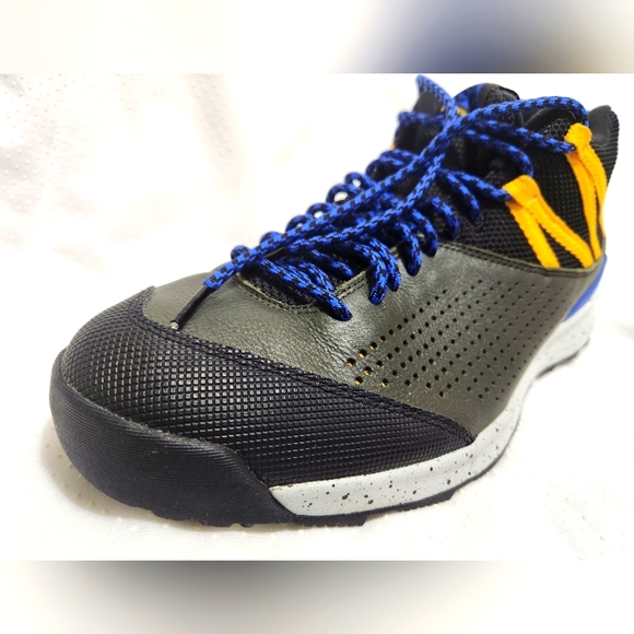 Nike ACG Men's shoes. Size 12. - Picture 10 of 12